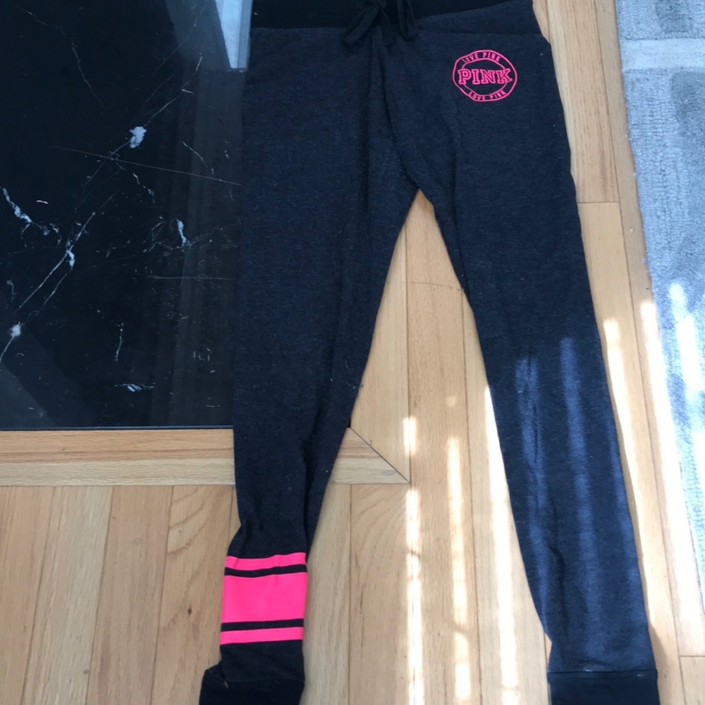 Pink leggings